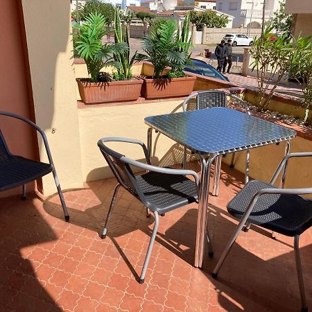 Tres Bel Appartement Entierement Renove إمبوريابرافا المظهر الخارجي الصورة