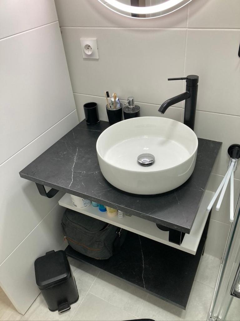 Tres Bel Appartement Entierement Renove إمبوريابرافا المظهر الخارجي الصورة
